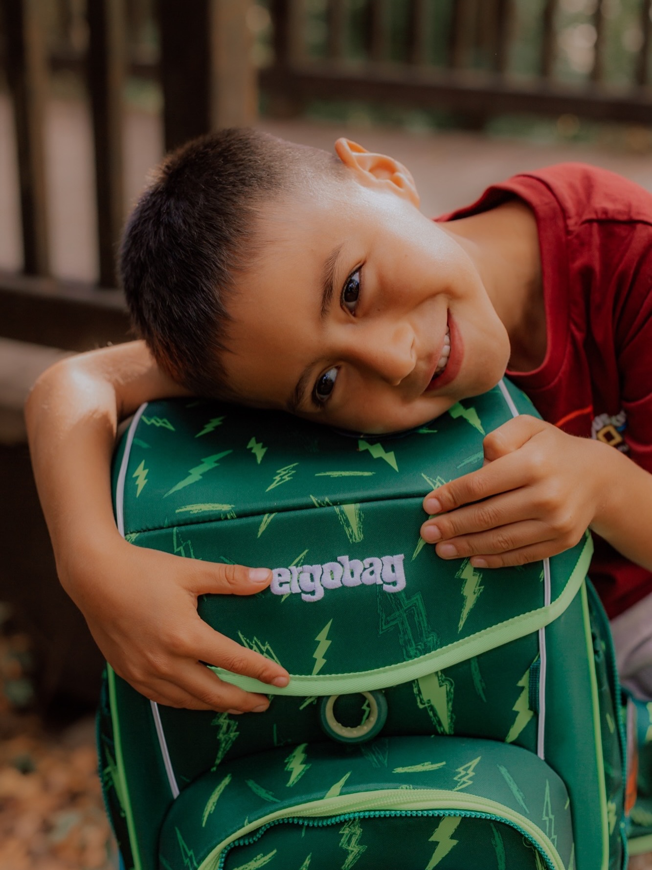 Da schon so viele Nachfragen kamen: JAA 🎉 Natürlich gibt‘s auch dieses Jahr wieder meine Schulstart Kinderaktion! Wer mir eine DM schickt bekommt auch gern schon das Datum gespoilert & wer sich zum Newsletter anmeldet hat als erstes die Chance sein Kind safe anzumelden 🥰 

Ich muss ja sagen diese Aktion wird langsam echt emotional für mich, weil ich viele eurer Schulkinder als Babys kennenlernen durfte 🥹 … und jetzt sind sie schon SO GROẞ. Ich kann es kaum glauben. 

Wer von euch wird denn nach dem Sommer eine Schulkind-Mama oder -Papa? Schreibt‘s gern mal in die Kommentare, ich pack direkt die Taschentücher aus 🫠✨

#schulstart #schulkind2026 #schultüte #endlichschulkind #siewerdensoschnellgroß